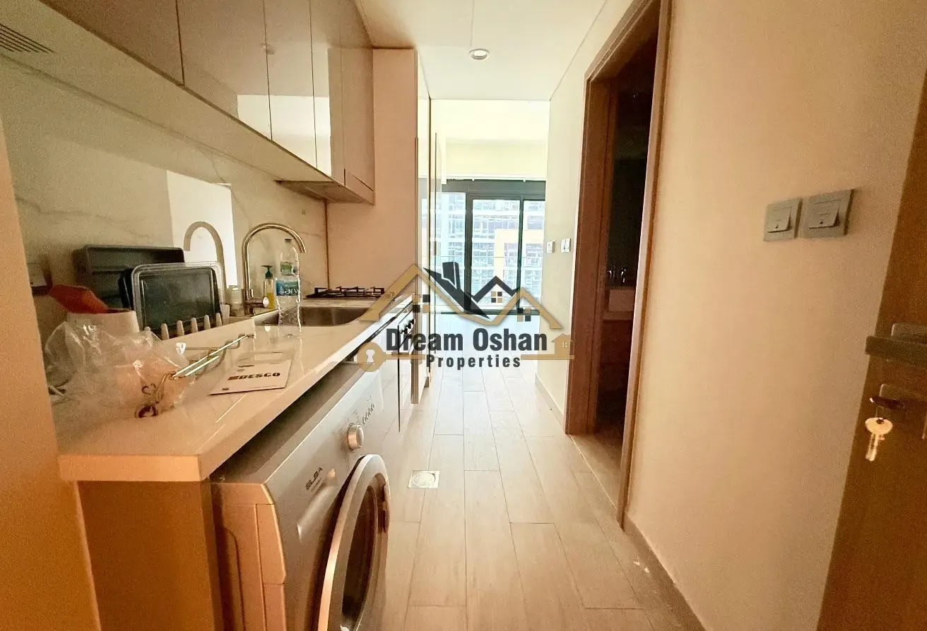 Studio Apartment in Meydan with Landmark View