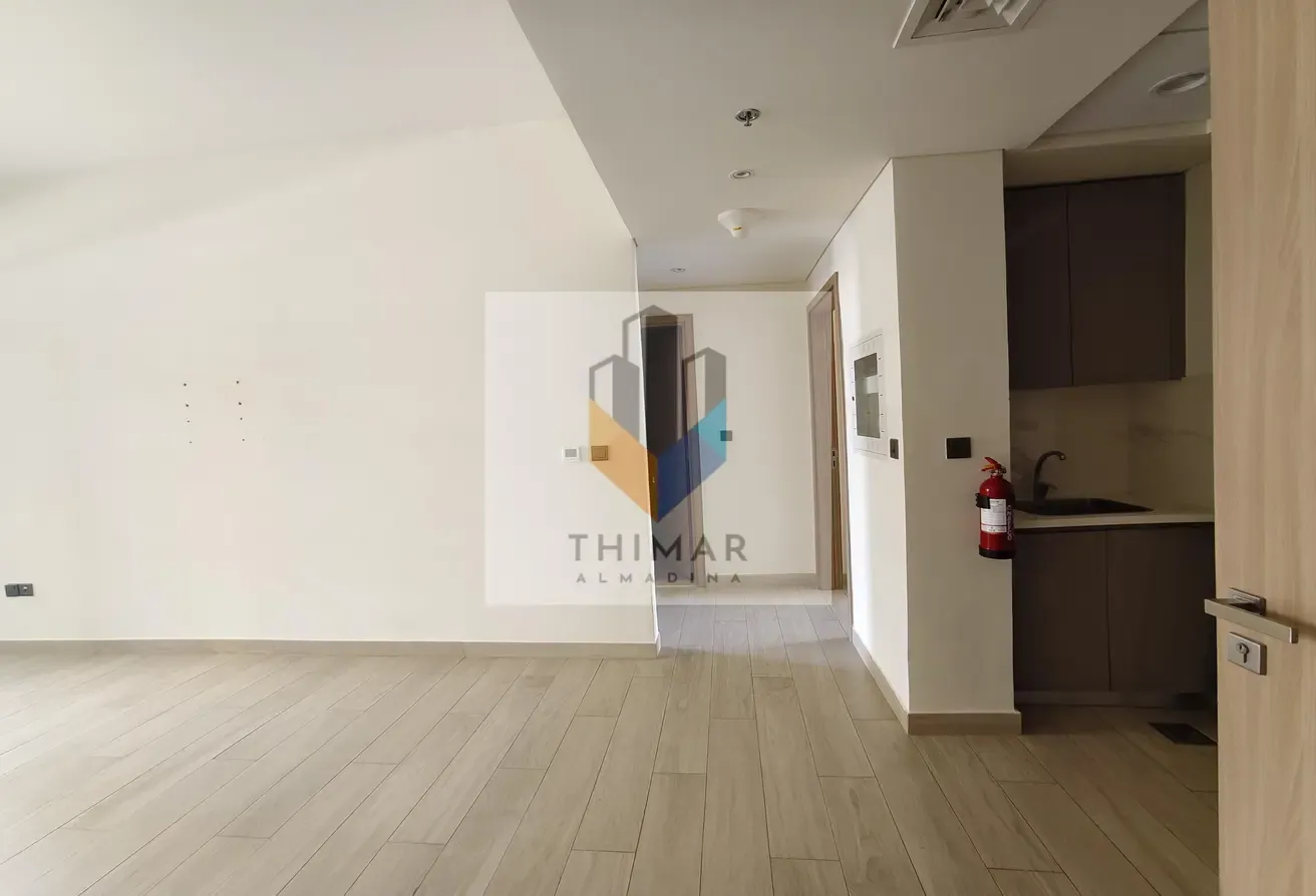 Prime Location | Huge Layout | Ready to Move