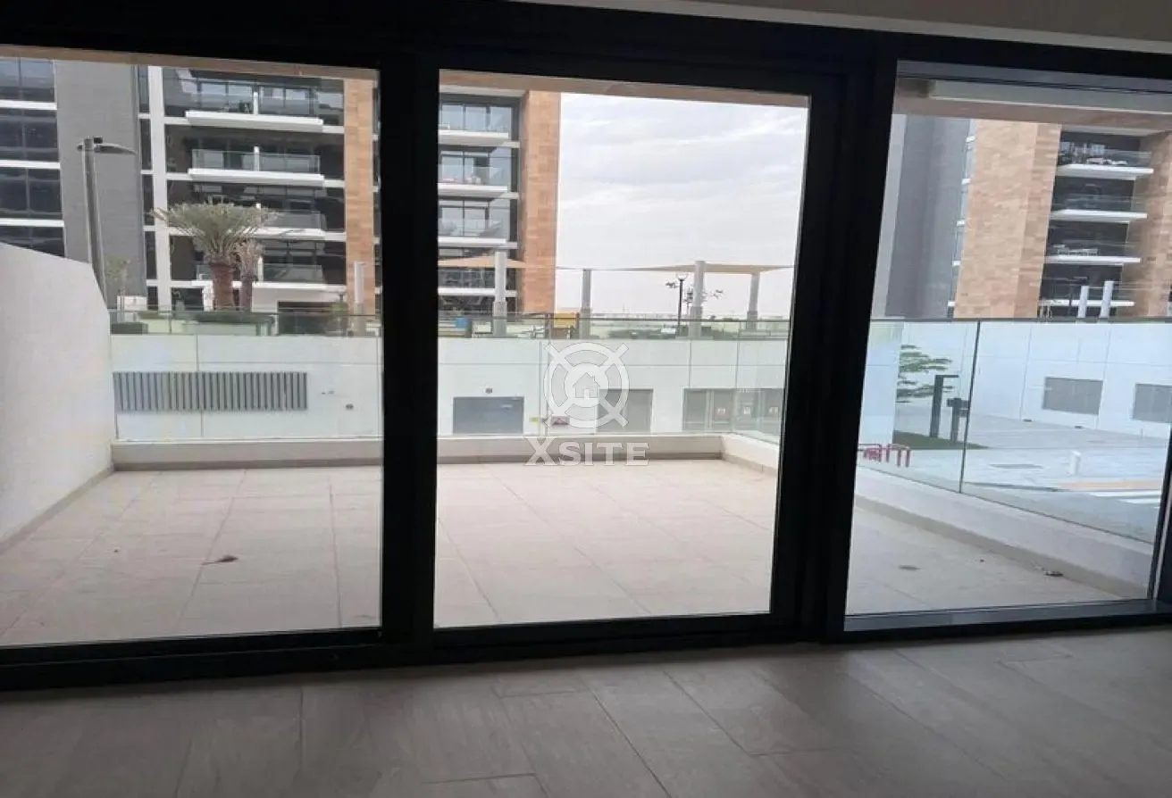 Cozy Living | Pool View | Ready to Move