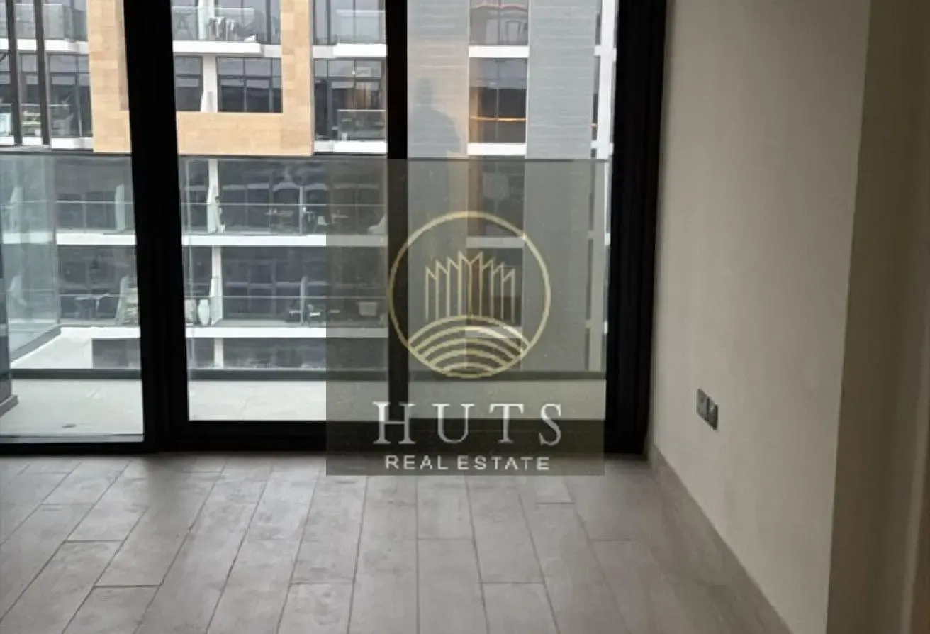 MODERN STUDIO | PREMIUM LIFE STYLE | WITH BALCONY
