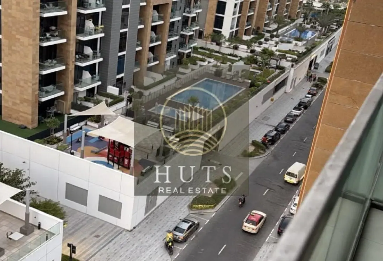 MODERN STUDIO | PREMIUM LIFE STYLE | WITH BALCONY