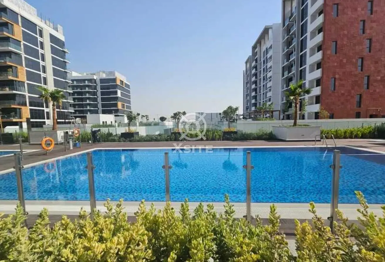 Spacious 1 BR | Unfurnished | Pool View