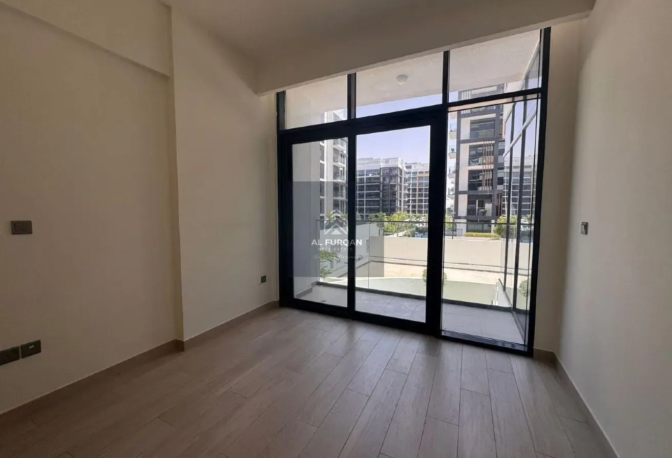 2 Bedroom | Full Lagoon View | Ready to Move in