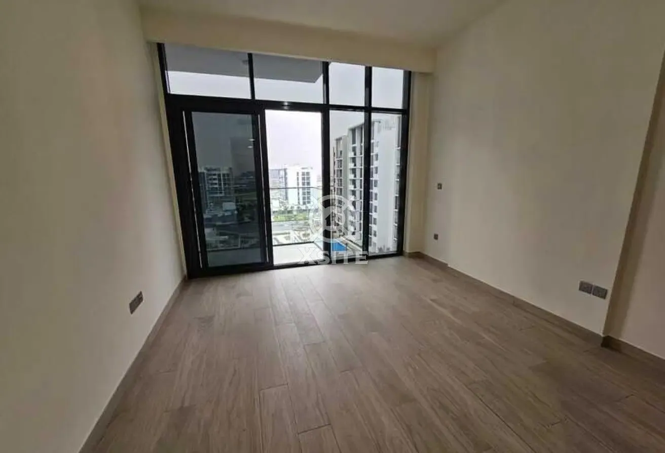Affordable Studio | Vacant Unit | Pool View