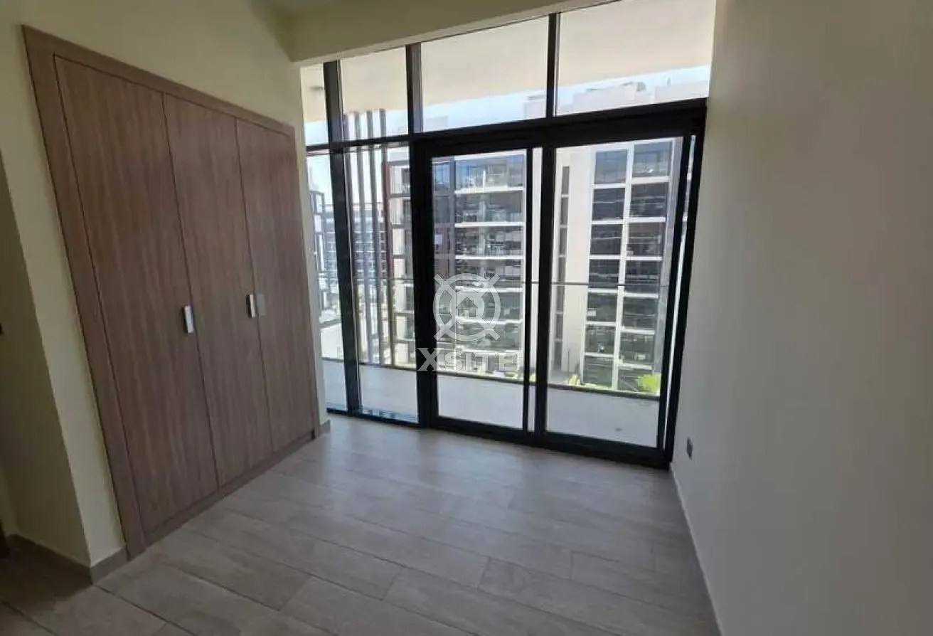 Cozy Living | Vacant Unit | Pool View