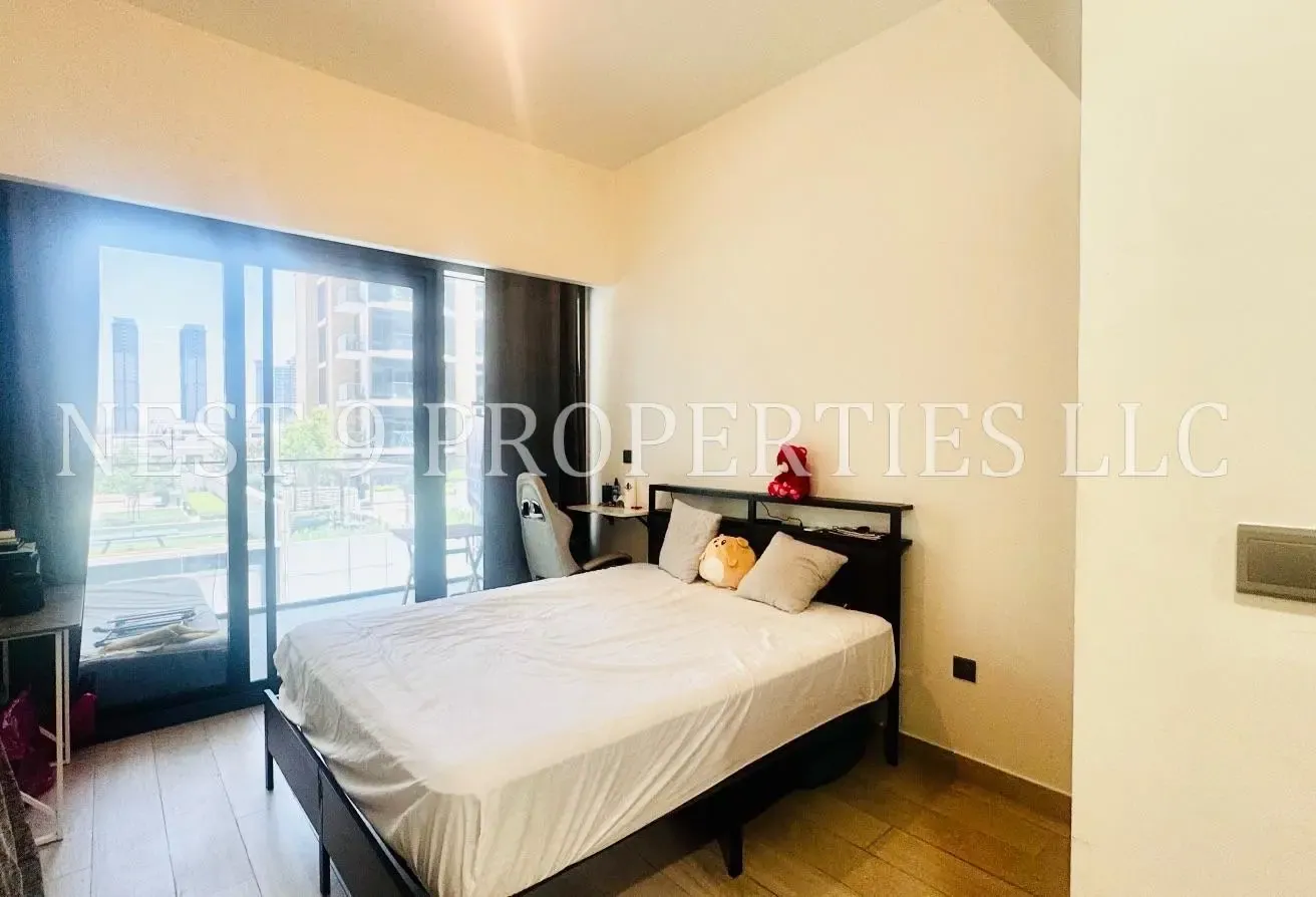 Unfurnished Studio | Fully Fitted Kitchen |