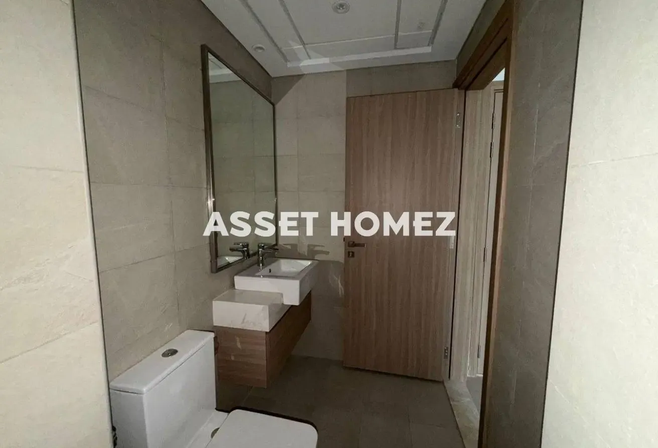 Pool View | Low Rent | Ready to Move