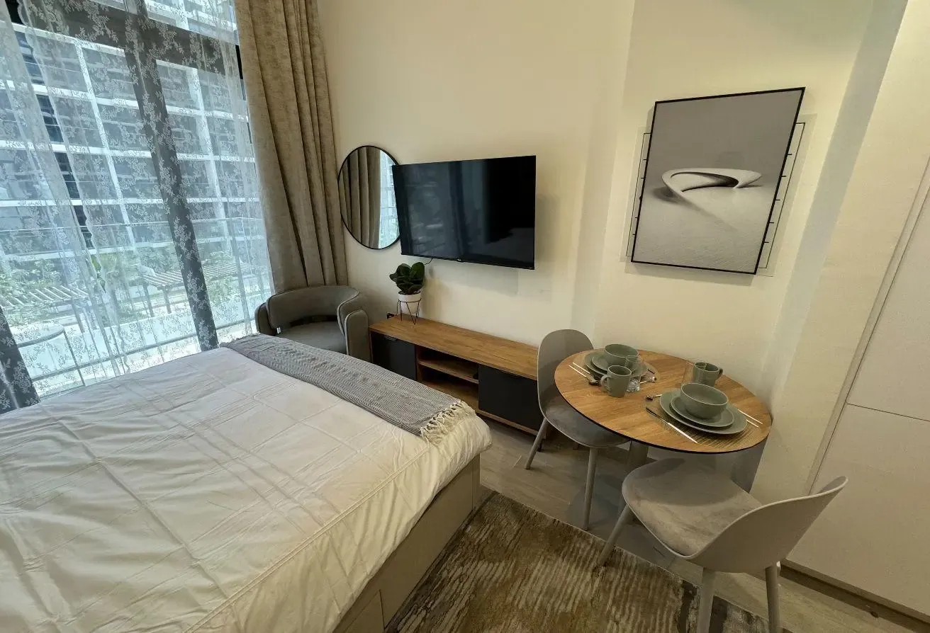 Bright renovated studio | Premium gated community