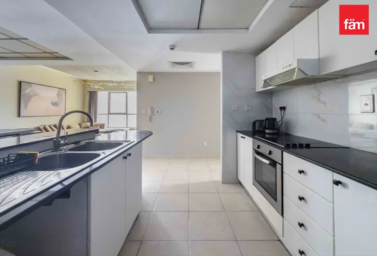 Marina View | Furnished | Vacant