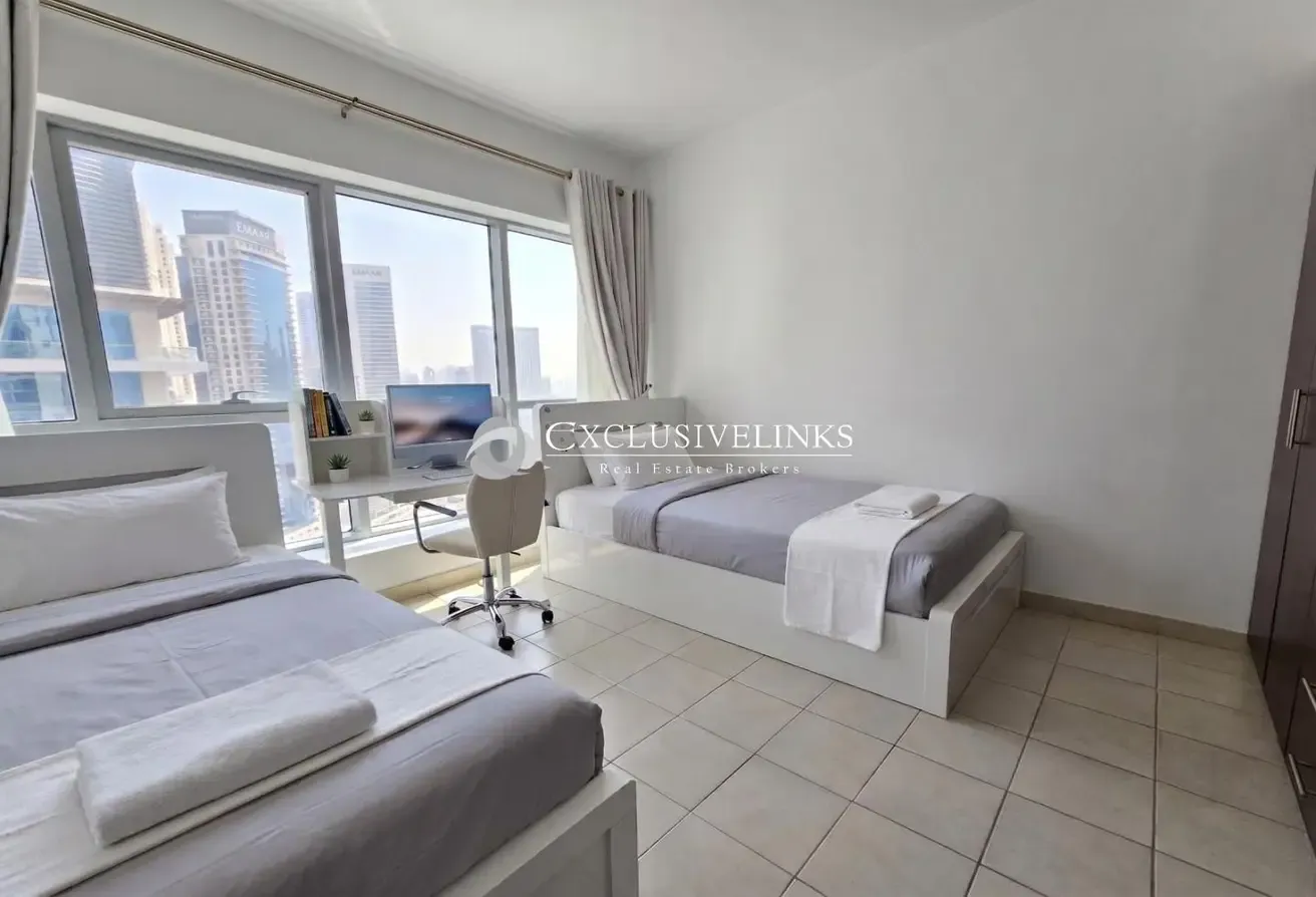 Full Marina View| Unfurnished| Available 15 Aug