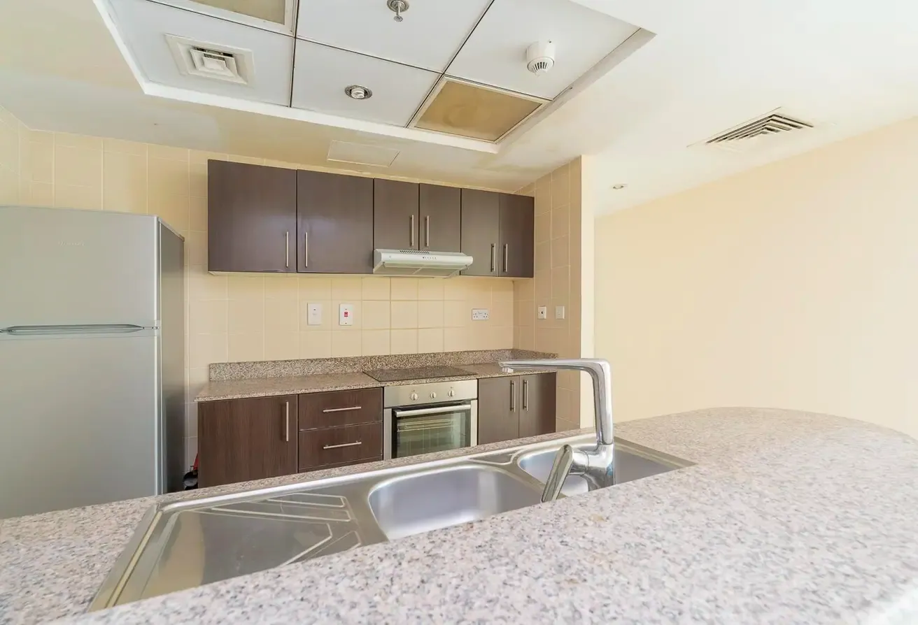 Managed | Beautiful Marina View | VACANT