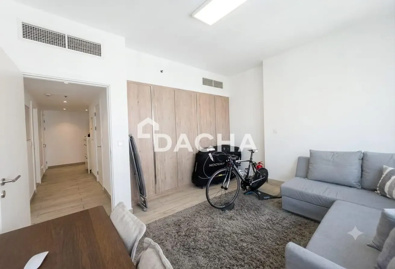 Marina View | Vacant | Upgraded | Fully Furnished