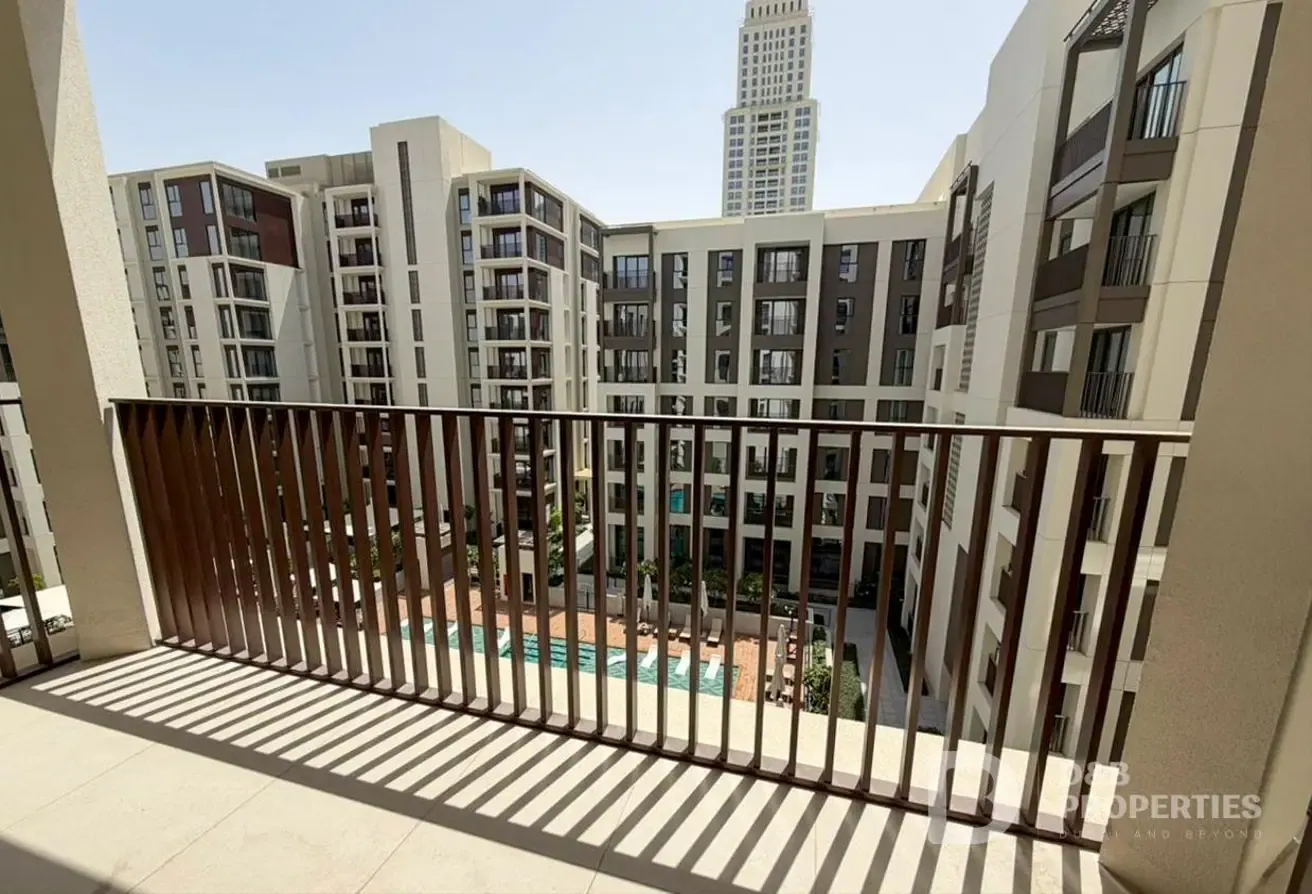 Pool View | Bright | Biggest Layout