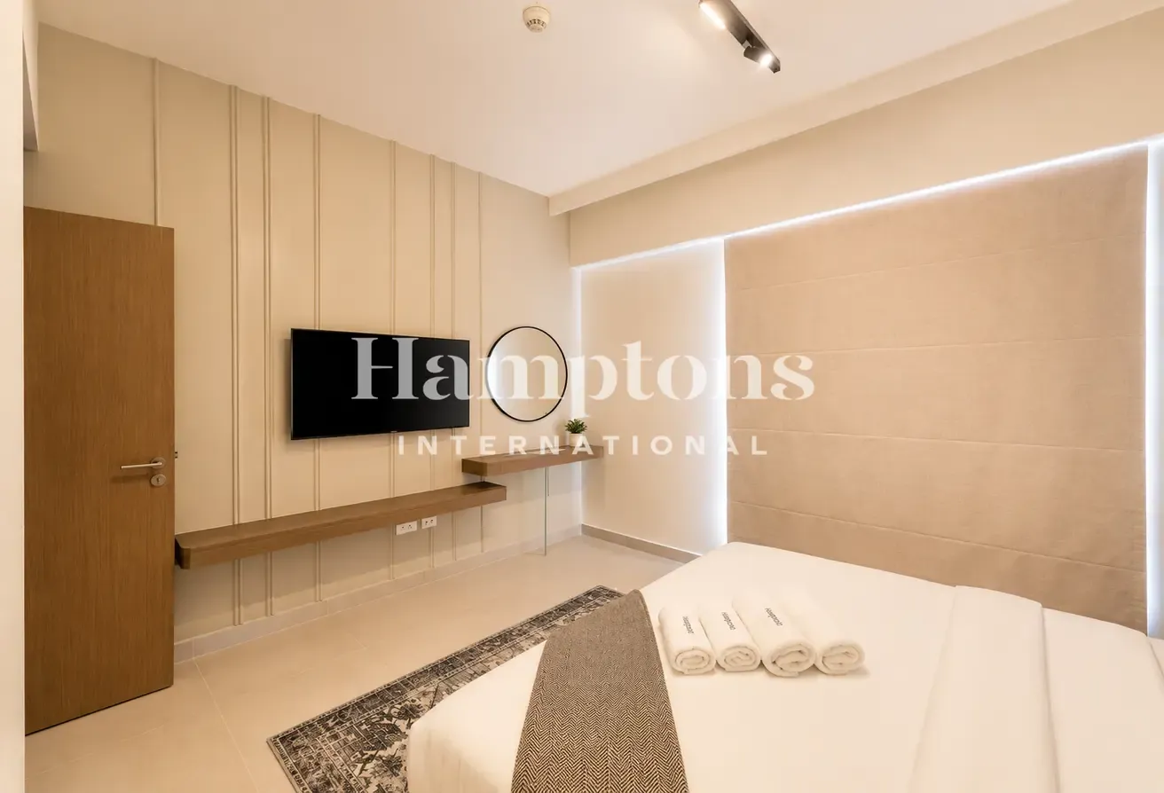 Luxury Furnished | Stunning pool view | Vacant