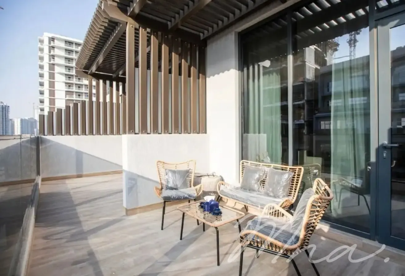 Spacious | Upgraded | Fully Furnished Apartment