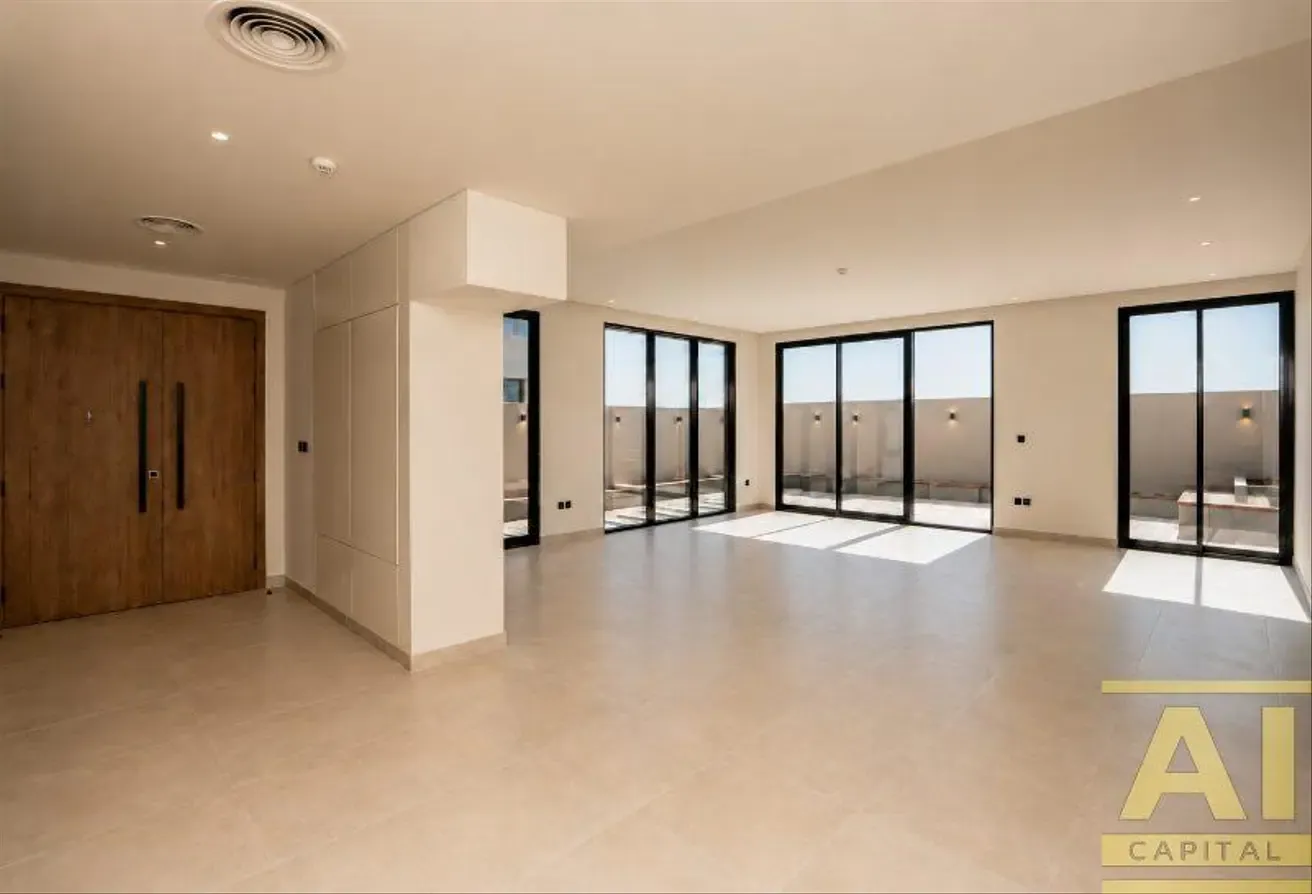 3 Plus Maid | All En-Suite | Brand New