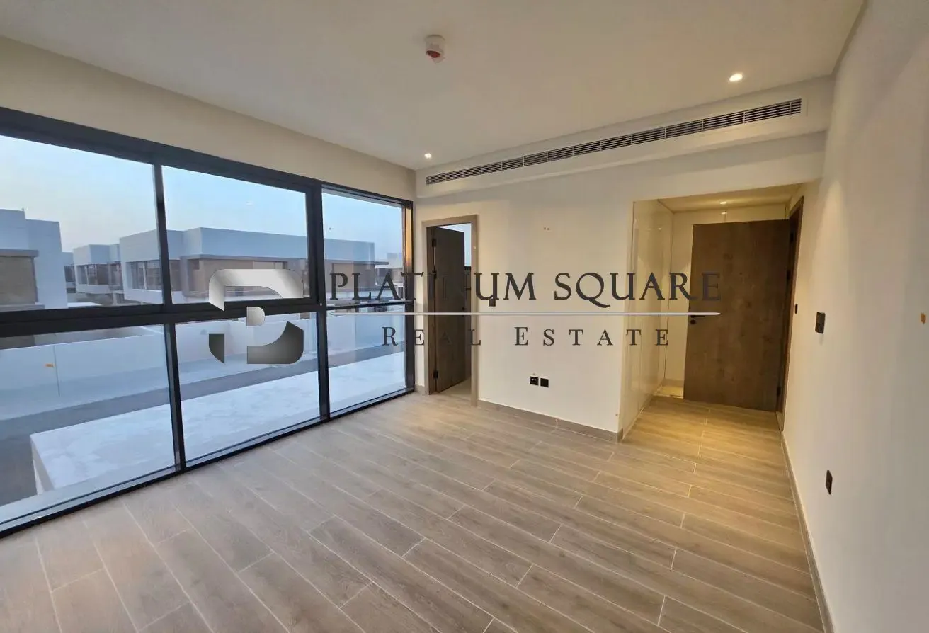 Single Row | Brand New 3BR + Maid | Vacant