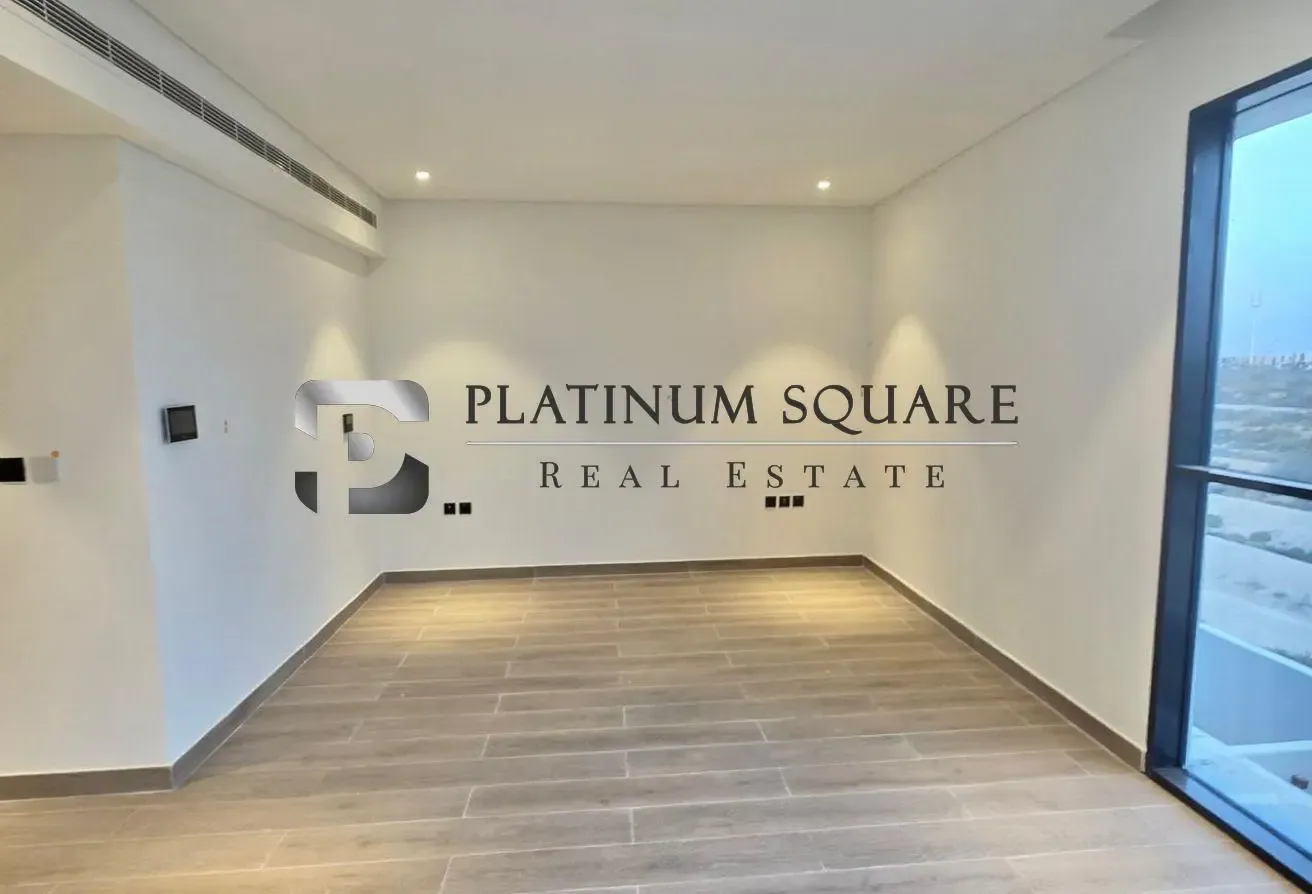 Single Row | Brand New 3BR + Maid | Vacant