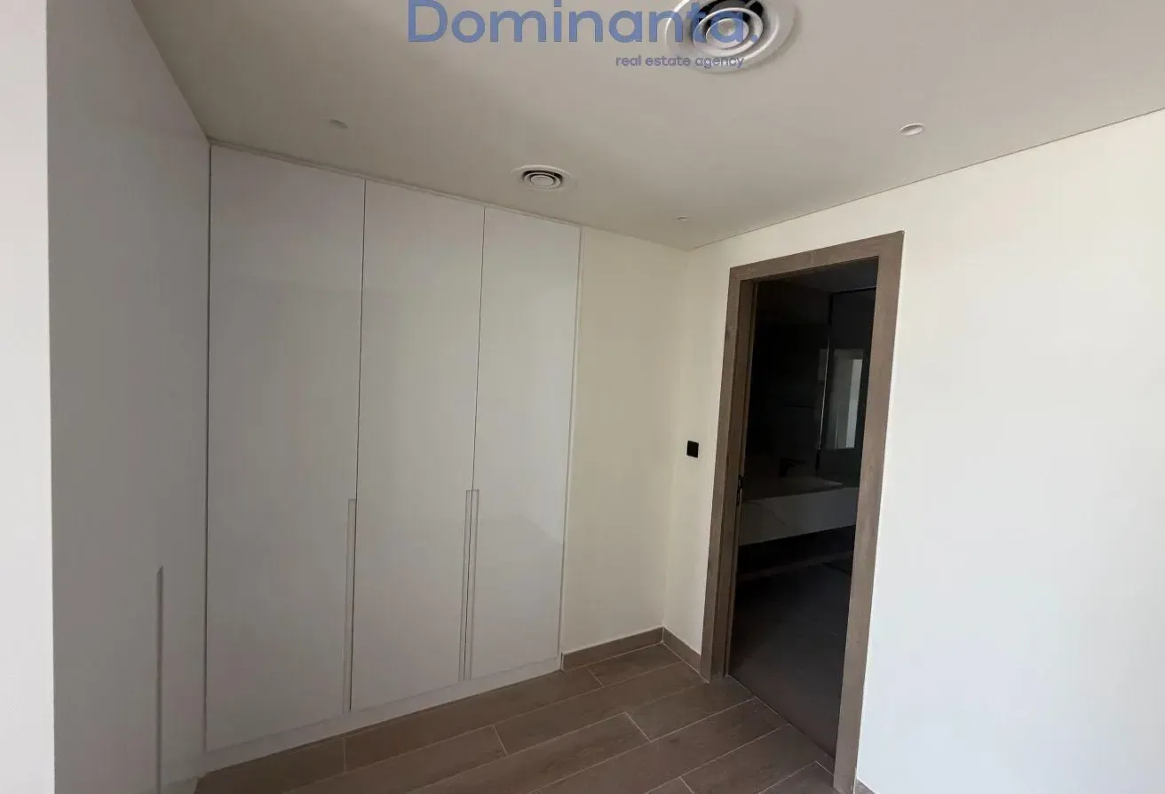 QUITE CORNER | BEST PRICE | SPACIOUS