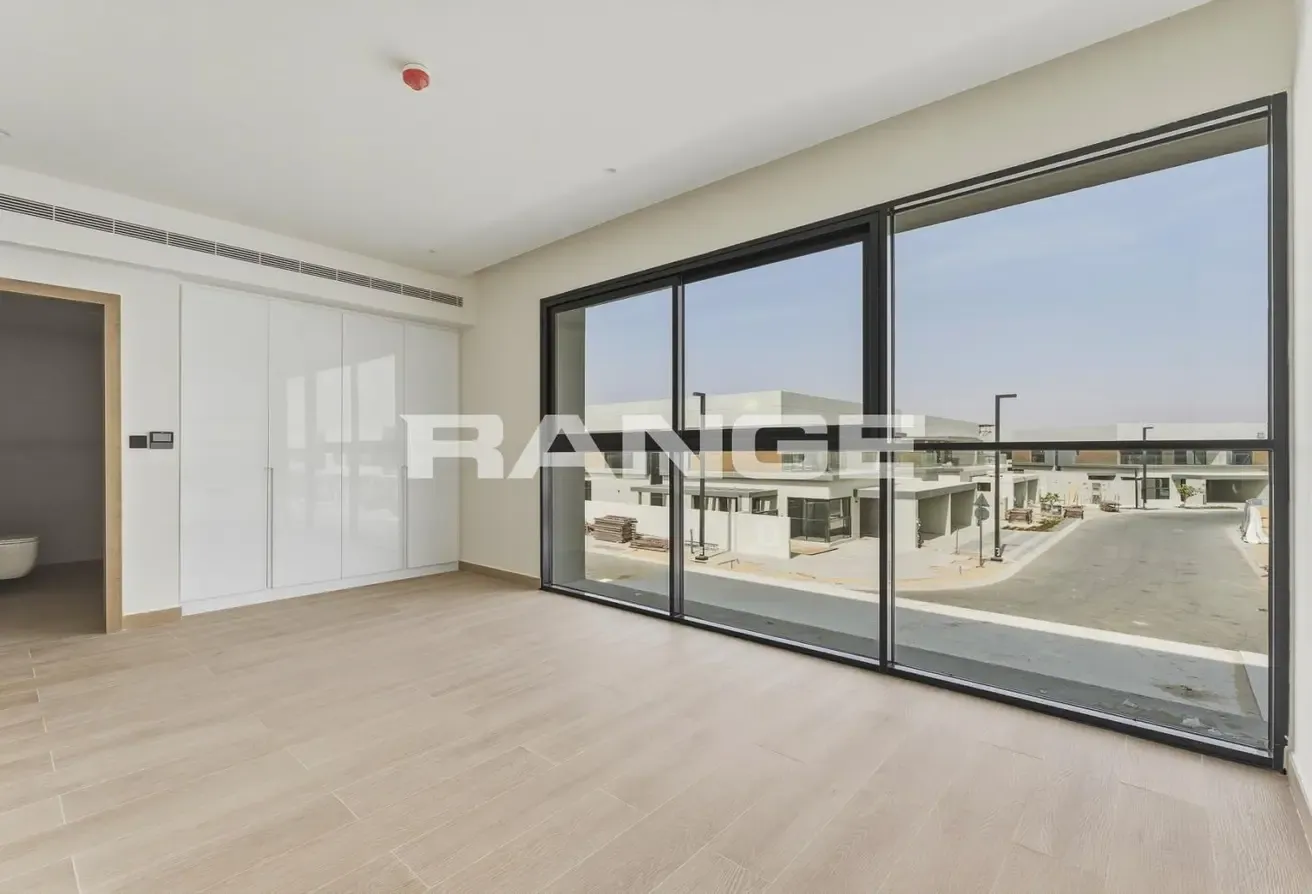 Elegant 3BR + Maid Villa | Ready To Move In