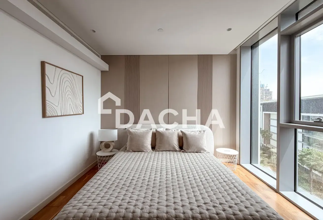 Spacious Modern | Fully Furnished | Vacant Ready