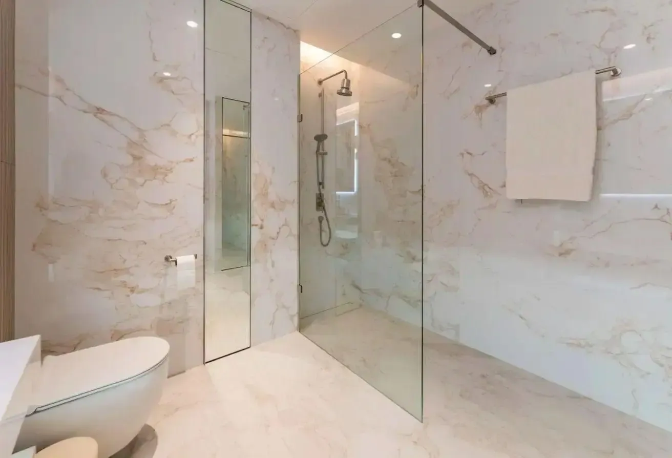 Renovated- Upgraded| Sea Ain| Multiple Option