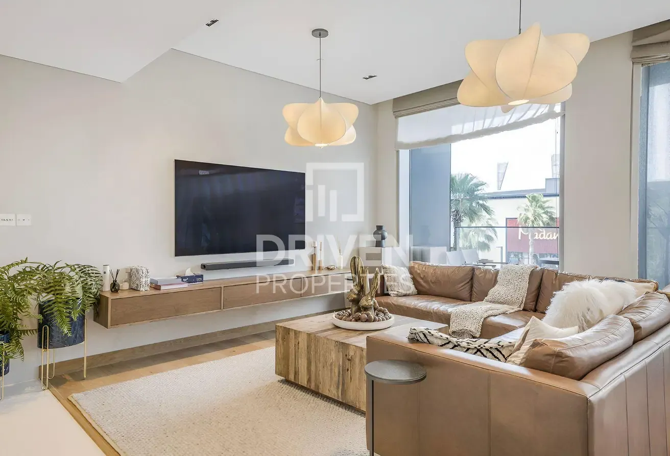 Ready to Move in | Fully Furnished | Spacious