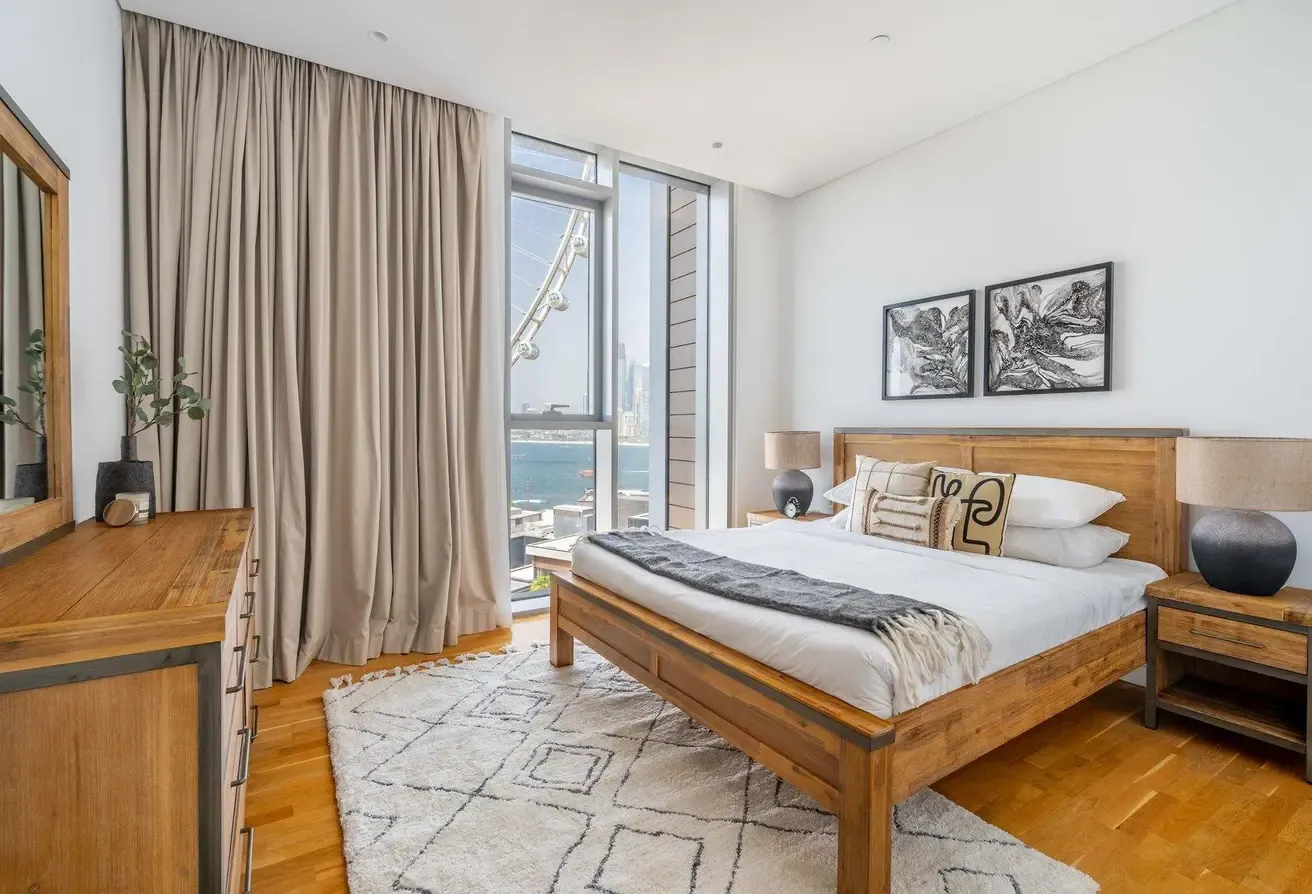Majestic Ain Dubai Vie | Bluewaters 8