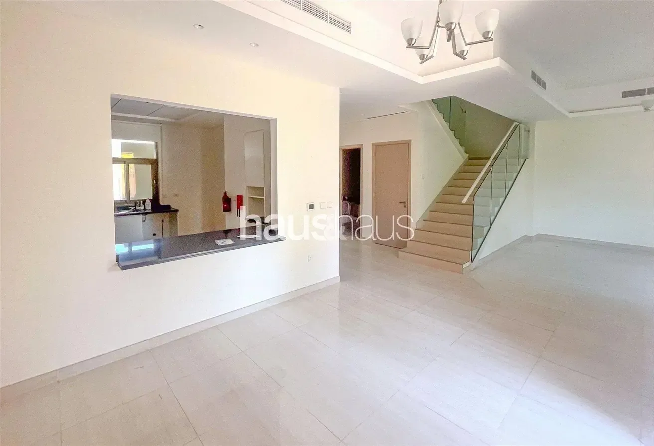 Avl July | Closed Kitchen | Genuine Listing