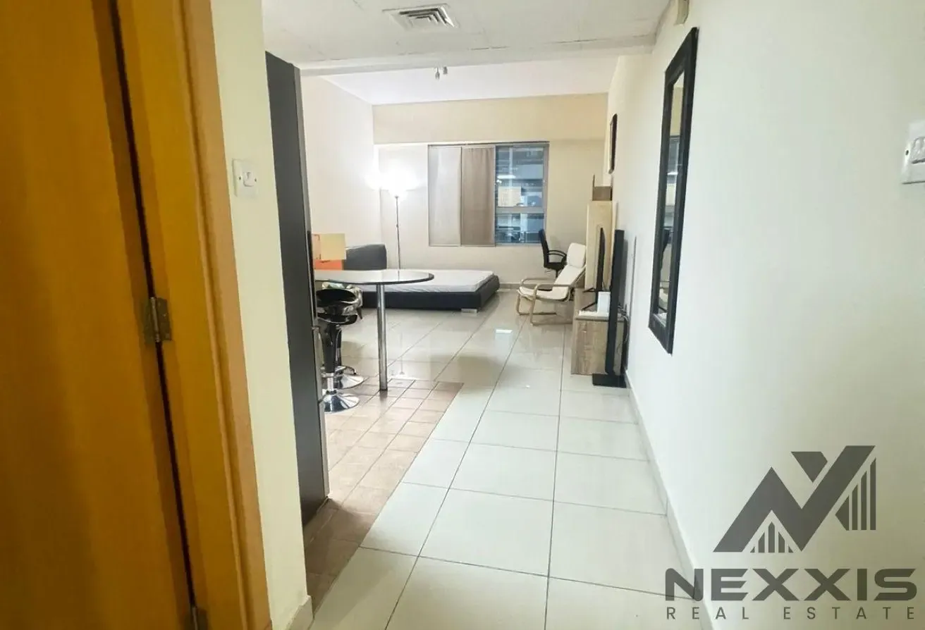 FULLY FURNISHED |SPACIOUS |PREMIUM BUILDING