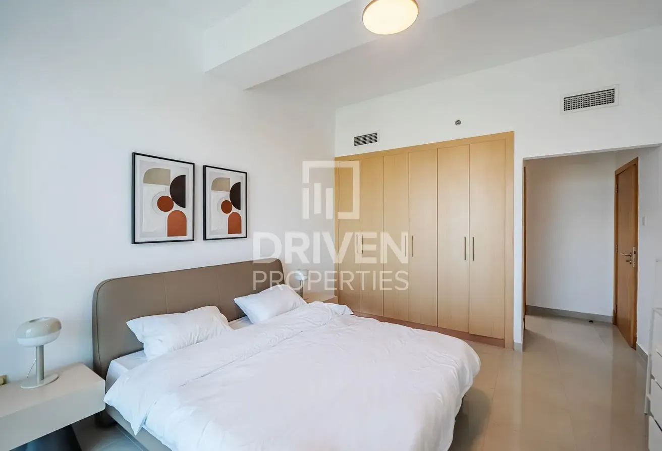 Unique Layout | Elegant Apartment | Vacant
