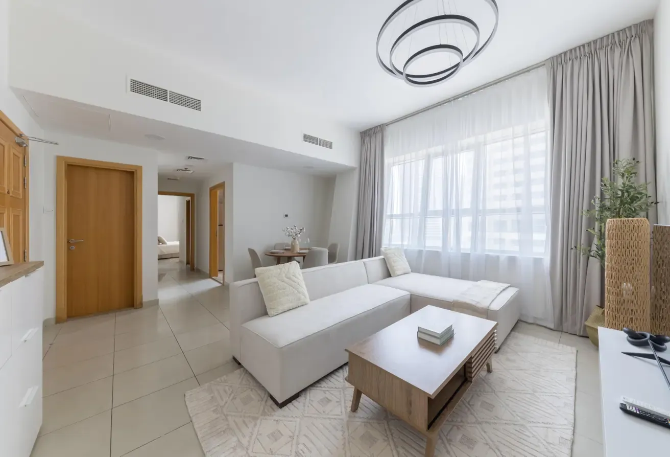 Functional layout | Lake-side living | JLT