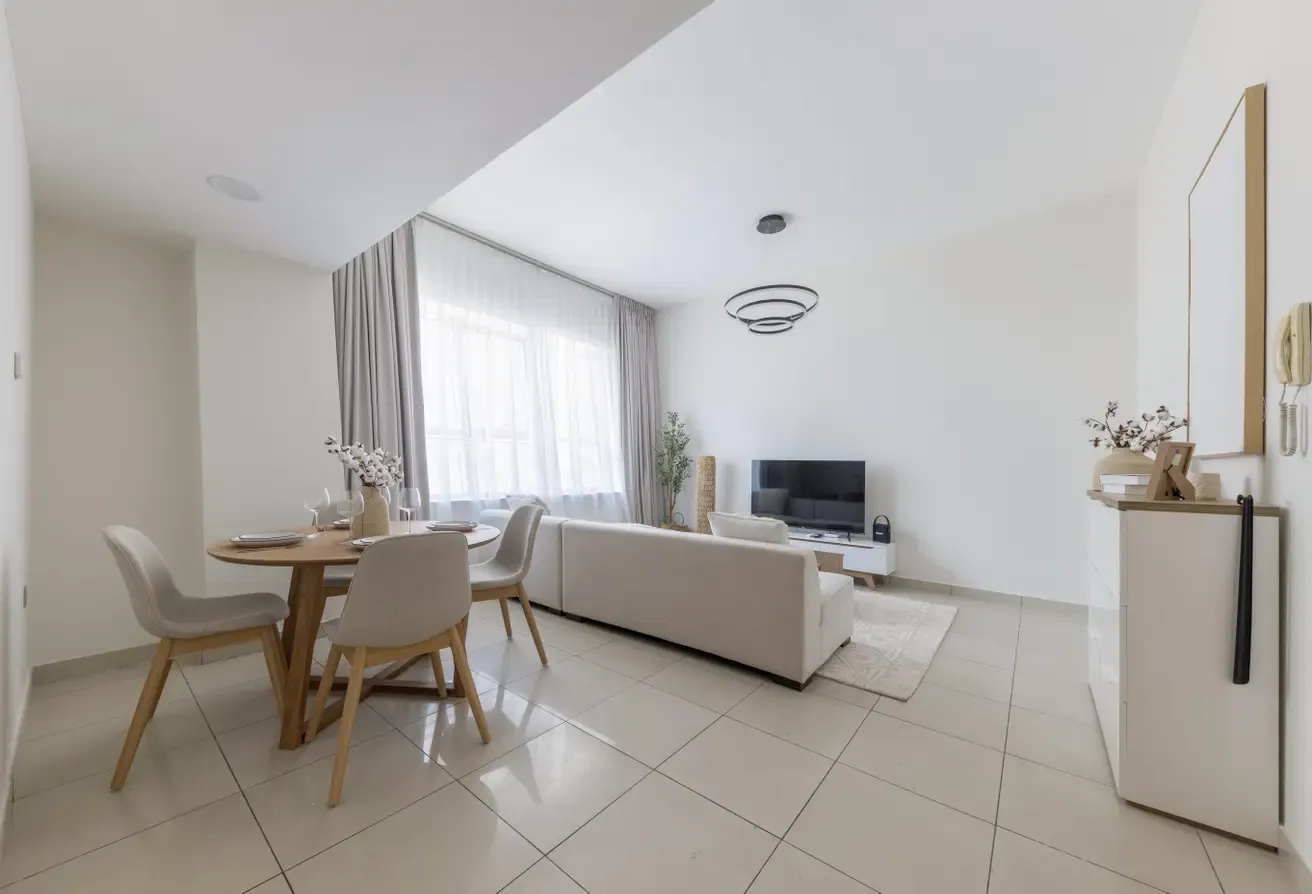Functional layout | Lake-side living | JLT