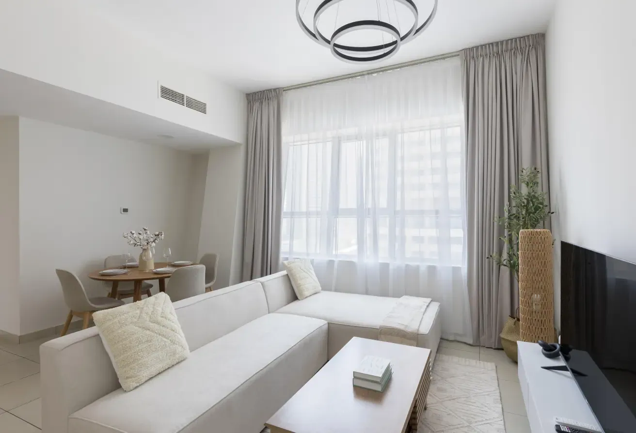 Functional layout | Lake-side living | JLT