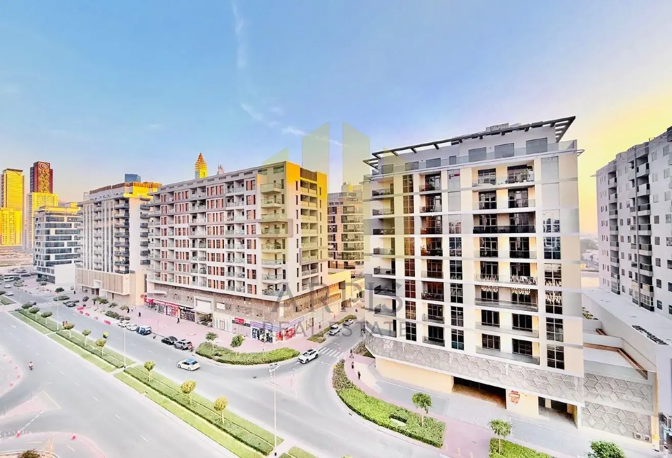 SPACOUS 2 BED | STREET VIEW| NEAR PARK