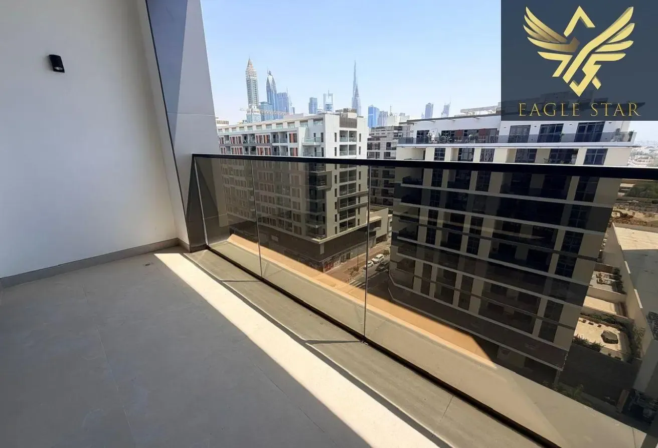 Bright 2 BR Apartment GYM POOL BALCONY PARKING
