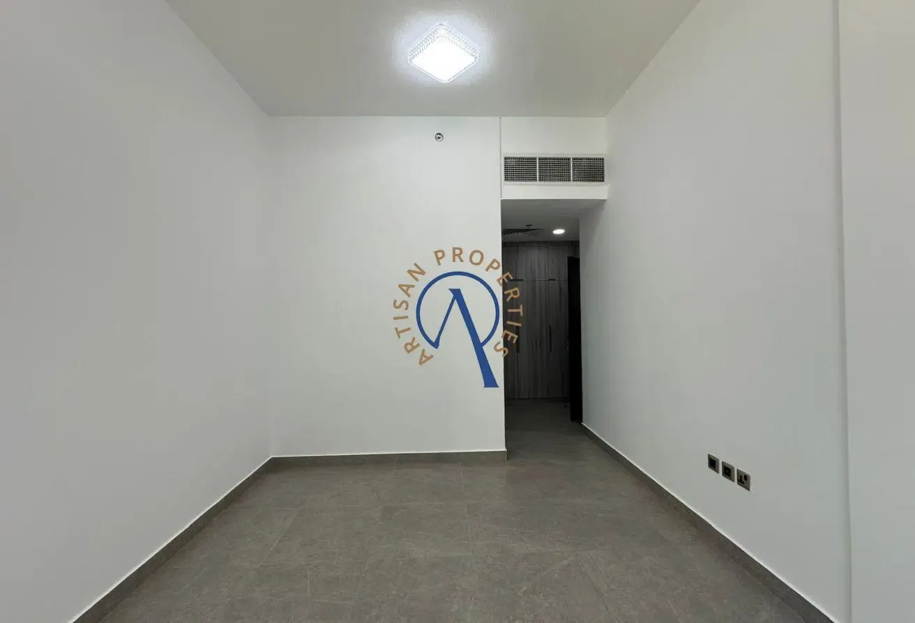 SPACIOUS HOME | OPPOSITE TO FUTURE MUSEUM