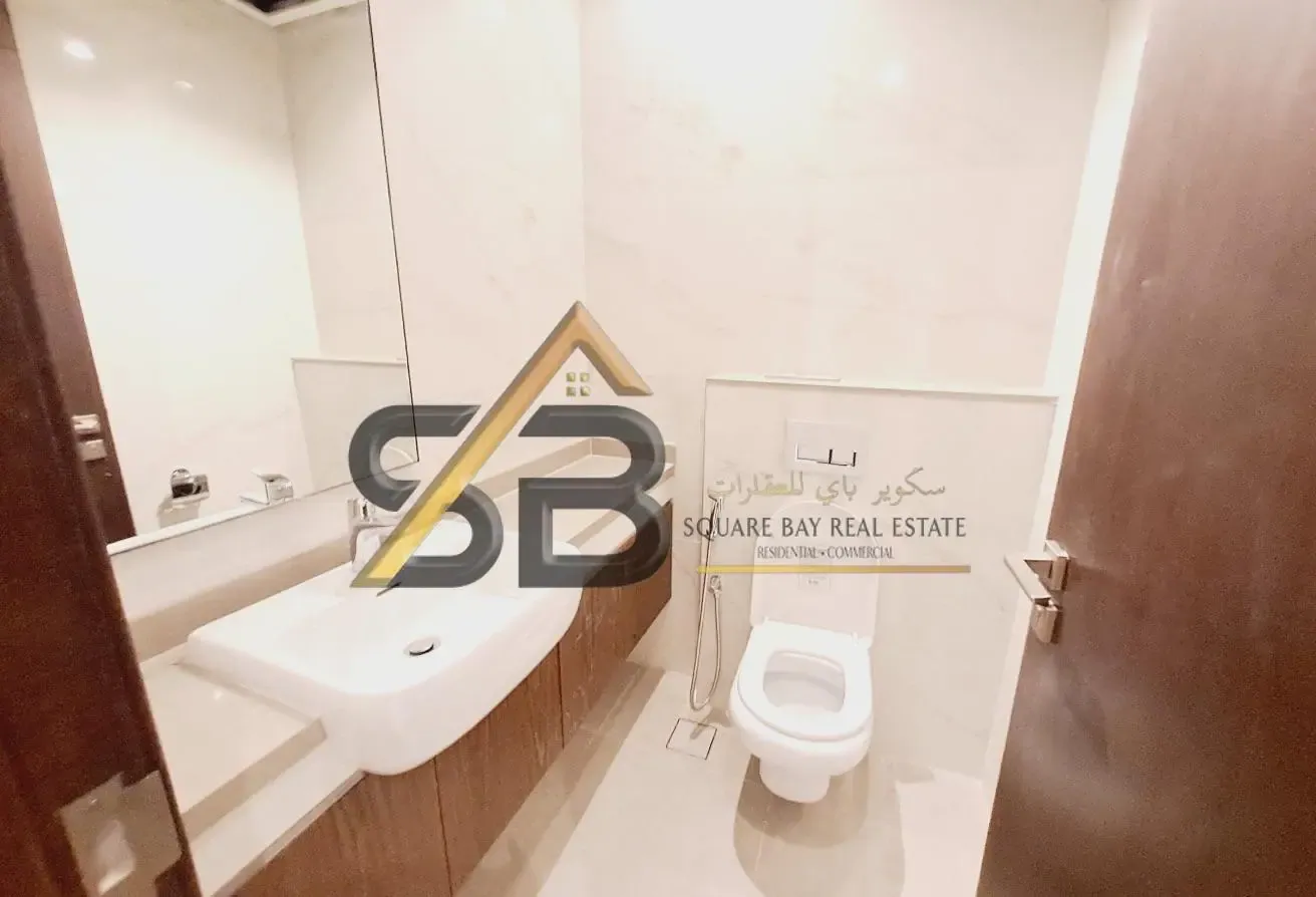 2 BR Apartment in Al Satwa, 1,033 Sqft