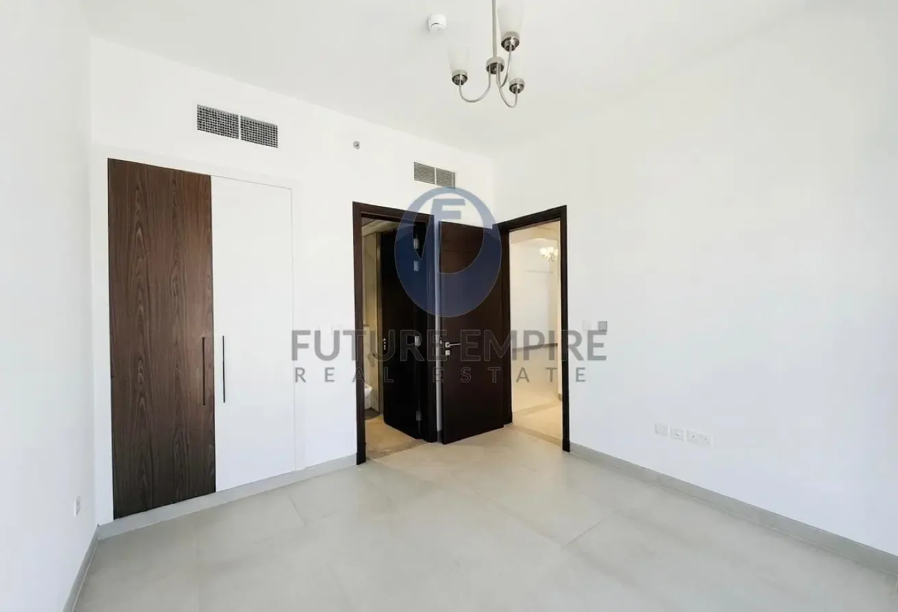 Open View Brand New | Book Now | 30 Days Free