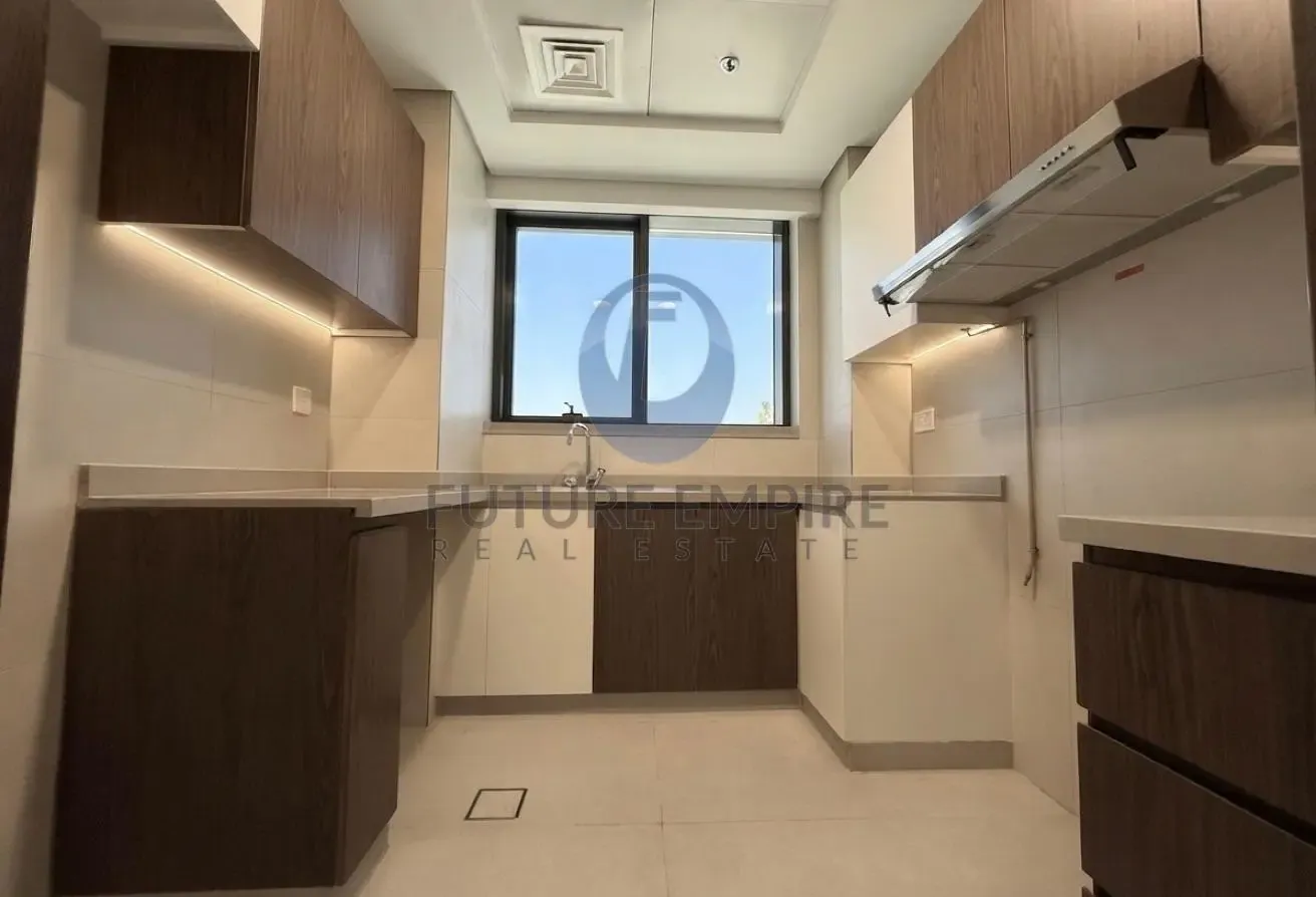 Open View Brand New | Book Now | 30 Days Free