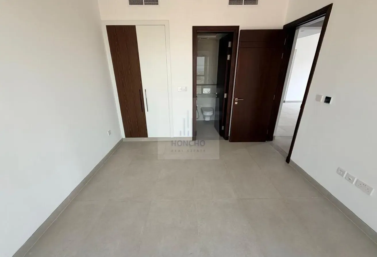 2 BR Apartment in Al Satwa with Landmark Views