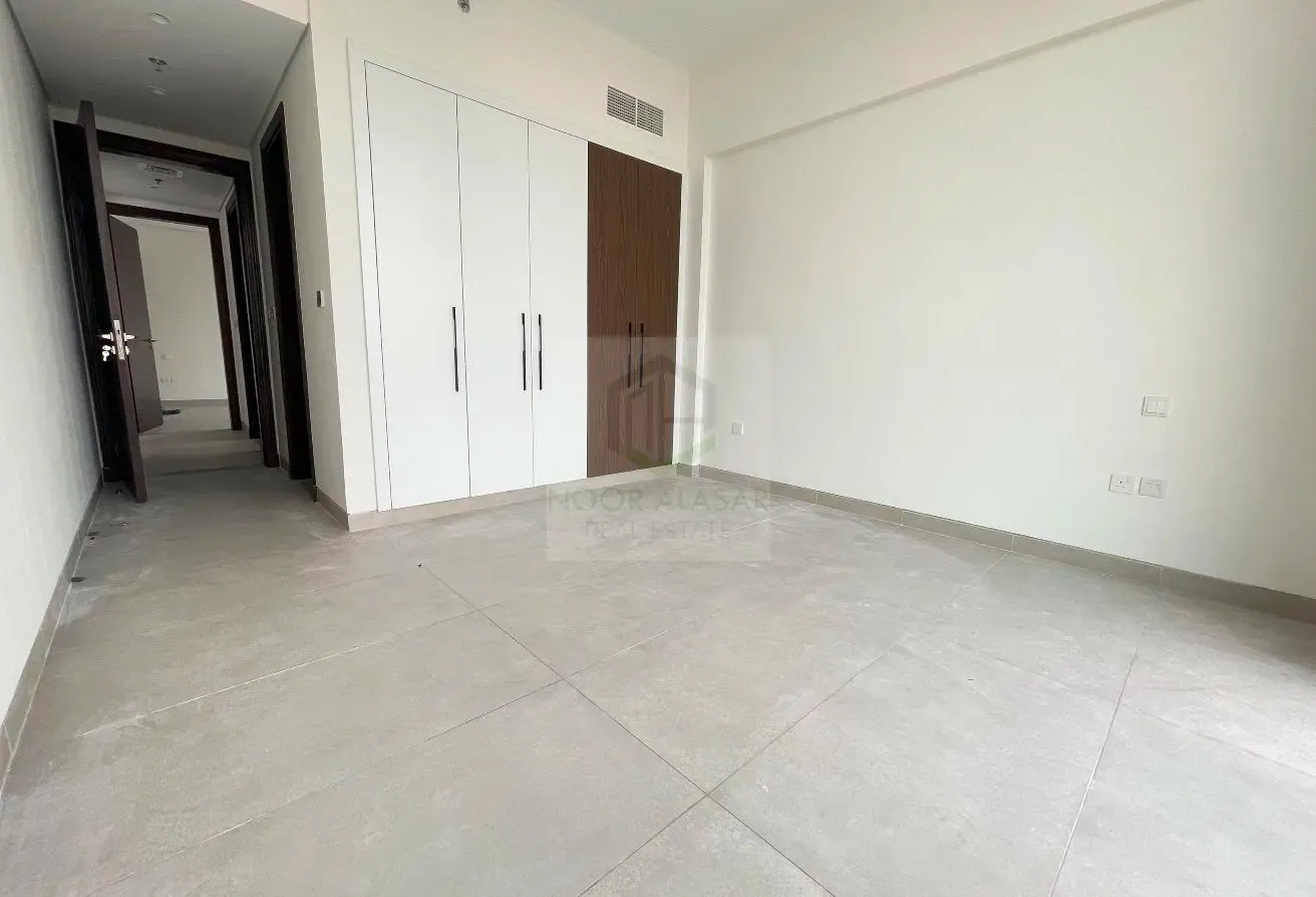 READY TO MOVE 2BR FOR FAMLIY NEAR PARK
