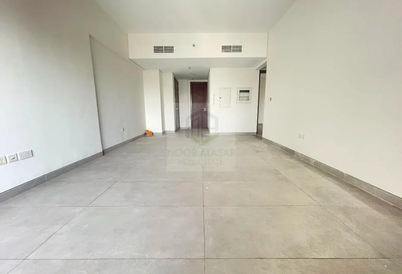 2 BR Upgraded Apartment in Al Satwa with Parking