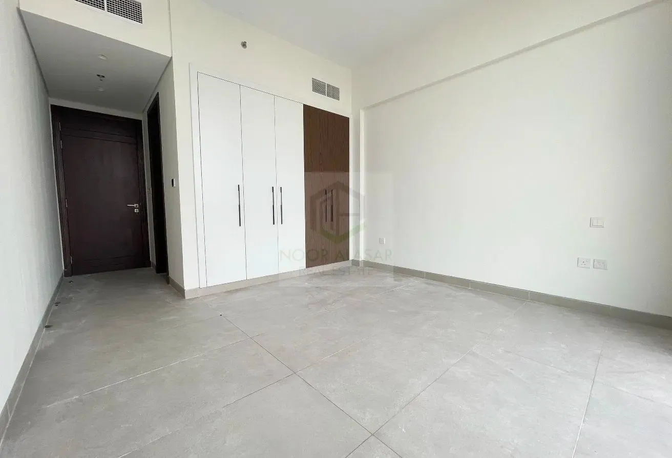 2 BR Upgraded Apartment in Al Satwa with Parking