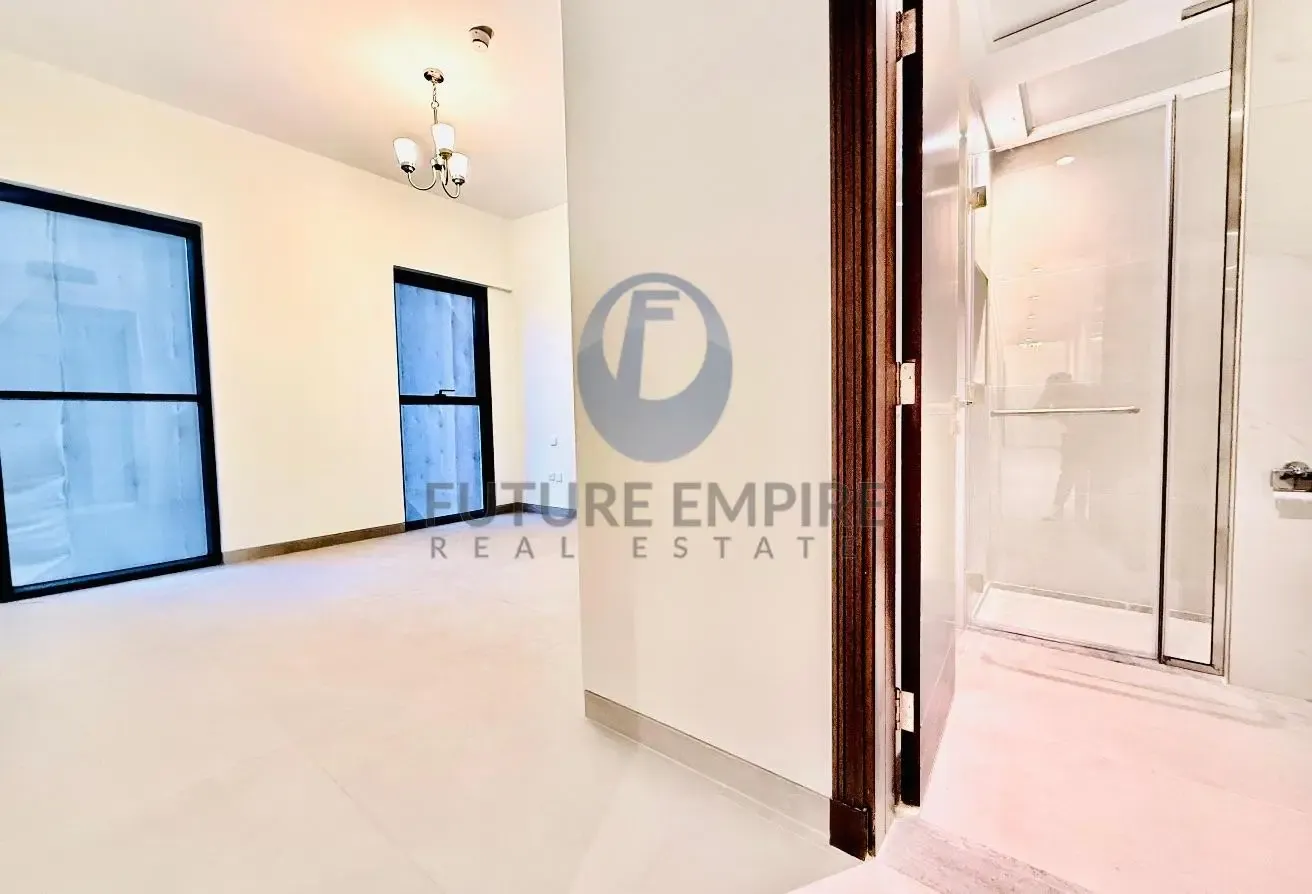 Spacious 2 Bedroom Home in Good Location
