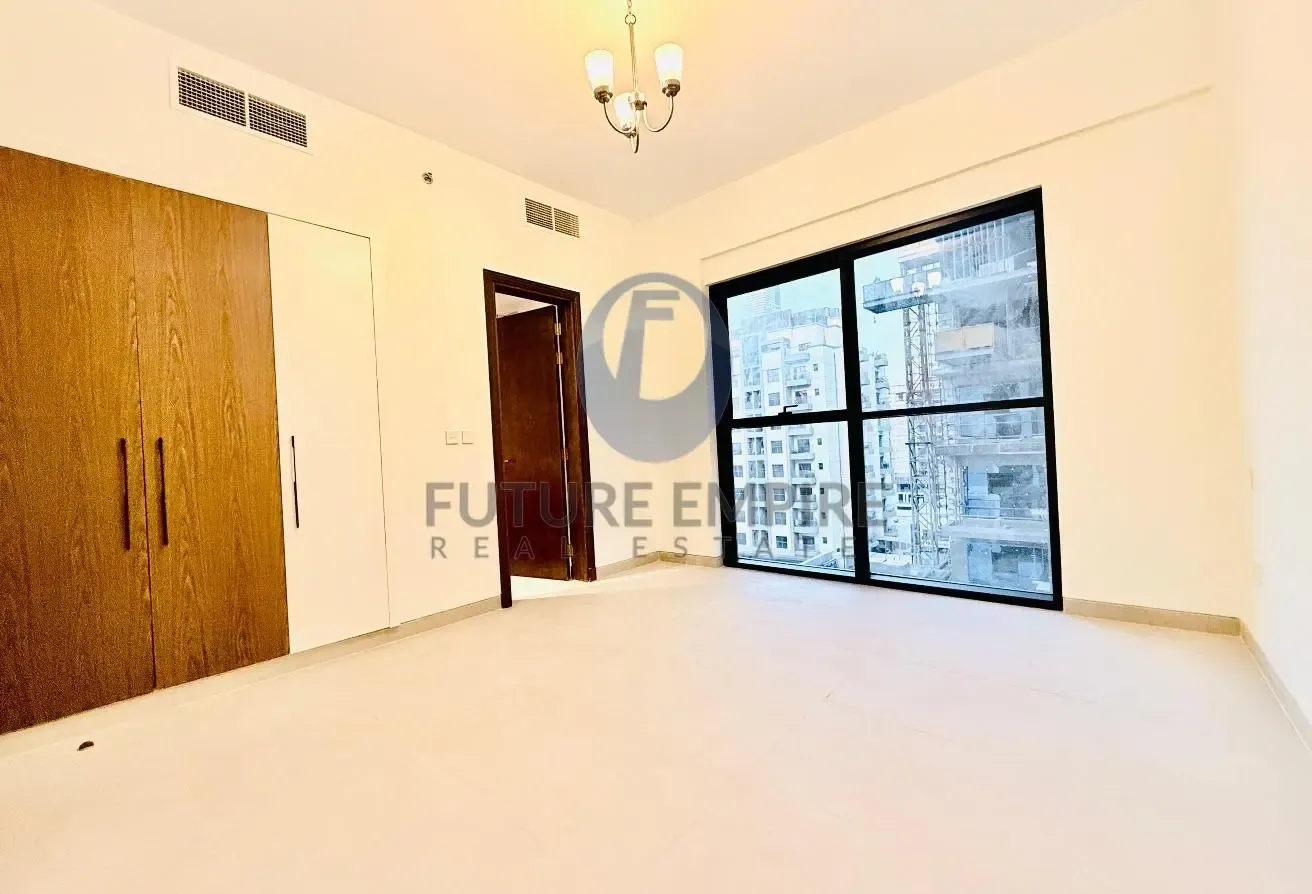 Spacious 2 Bedroom Home in Good Location