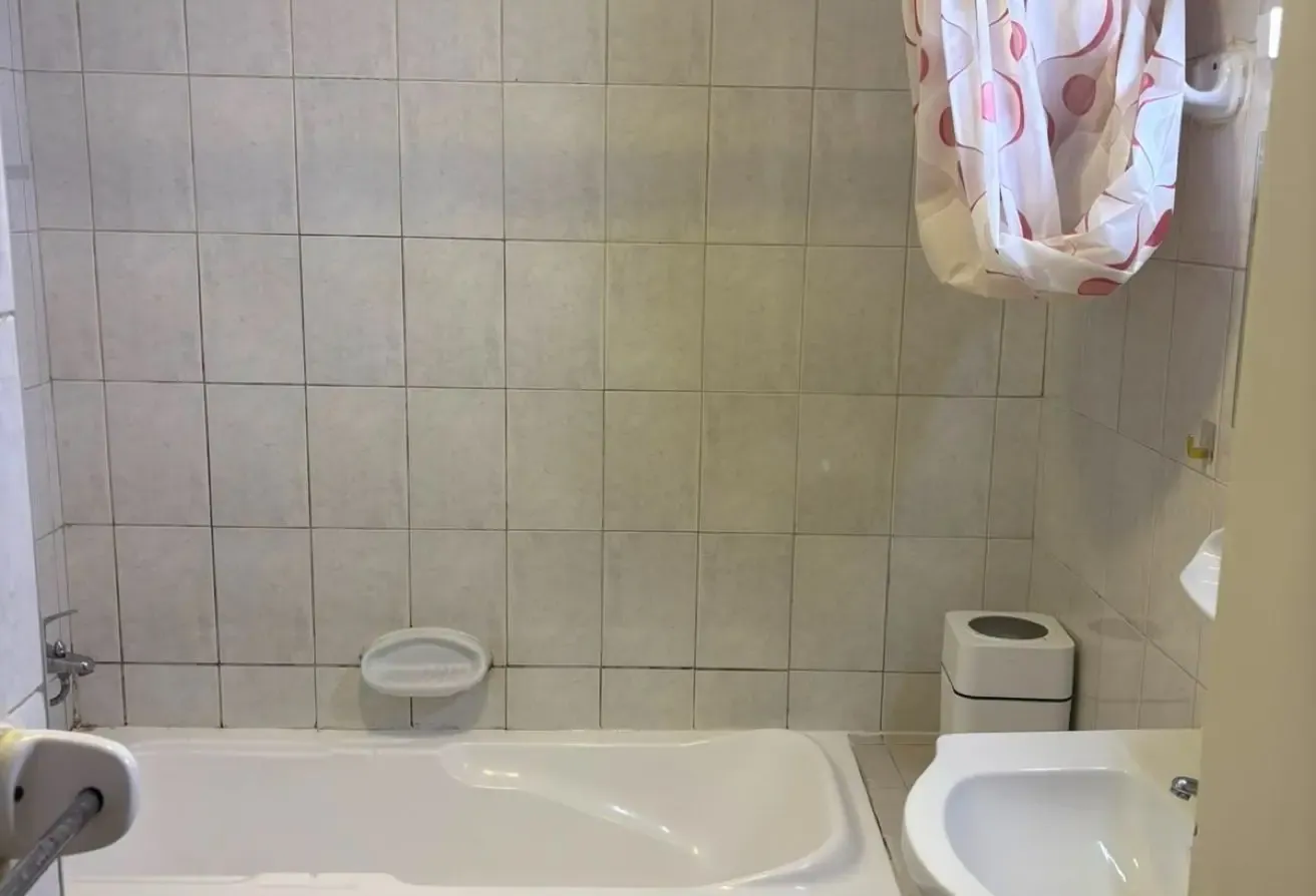 Studio Apartment in International City, 484 Sqft