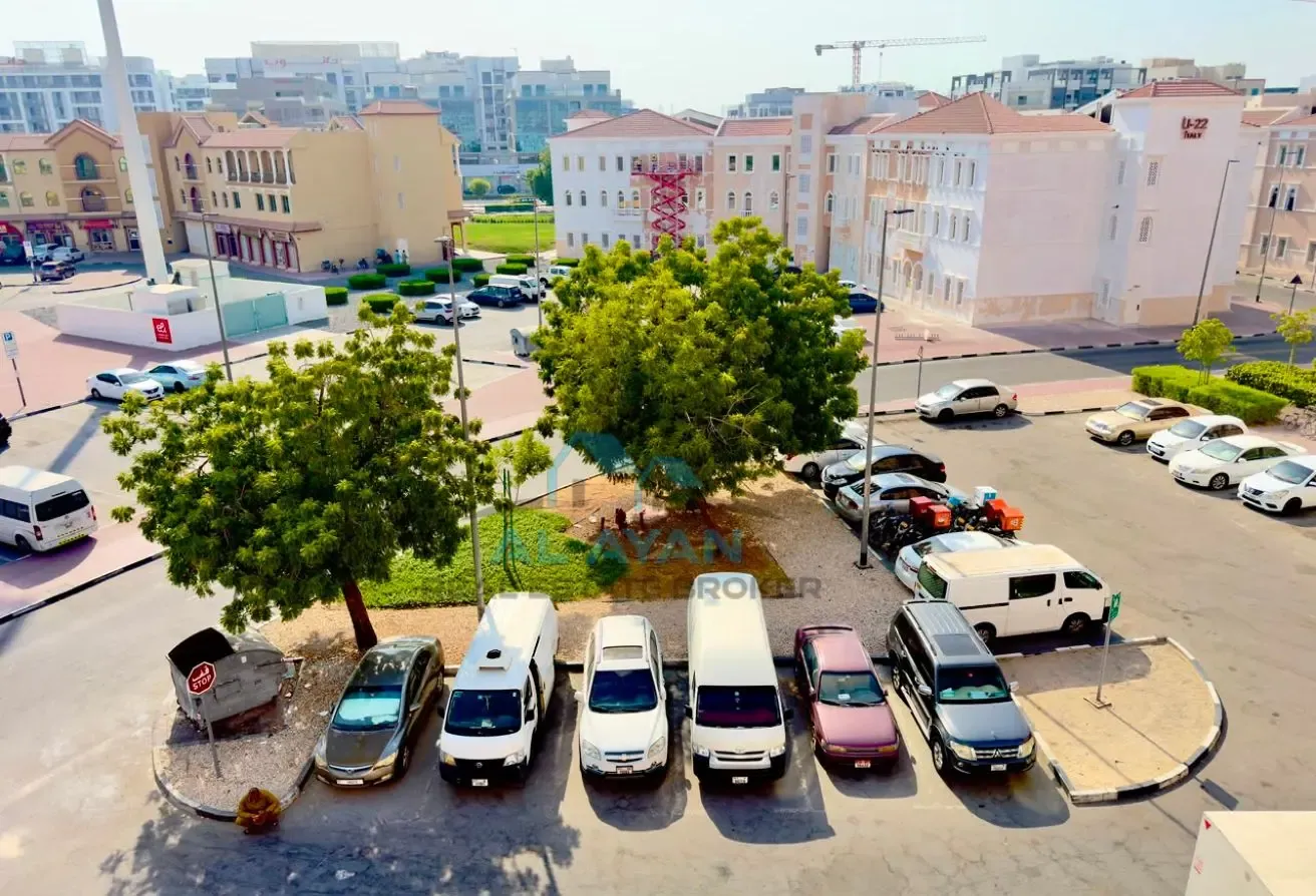 Affordable Studio for Rent in Italy Cluster