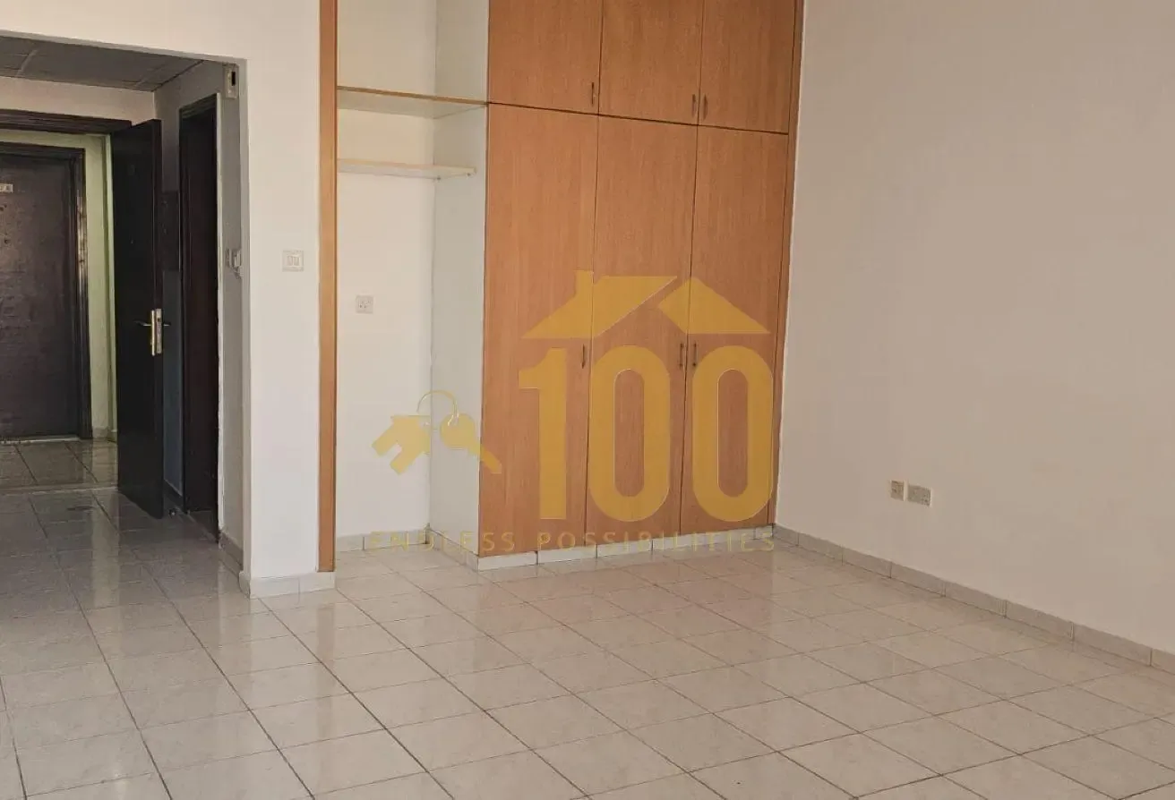 SPACIOUS STUDIO APARTMENT FOR RENT ITALY CLUSTER