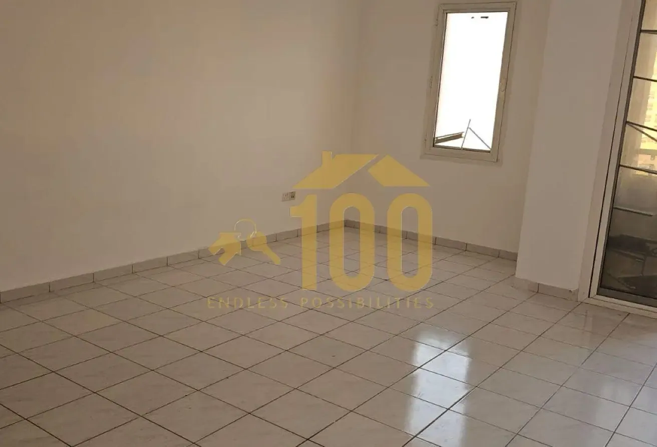 SPACIOUS STUDIO APARTMENT  FOR RENT  ITALY CLUSTER